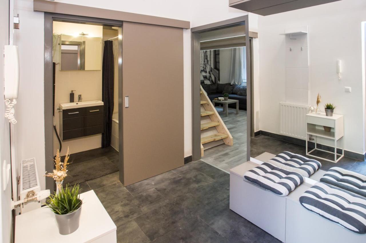 Aradi Apartment Boedapest Buitenkant foto