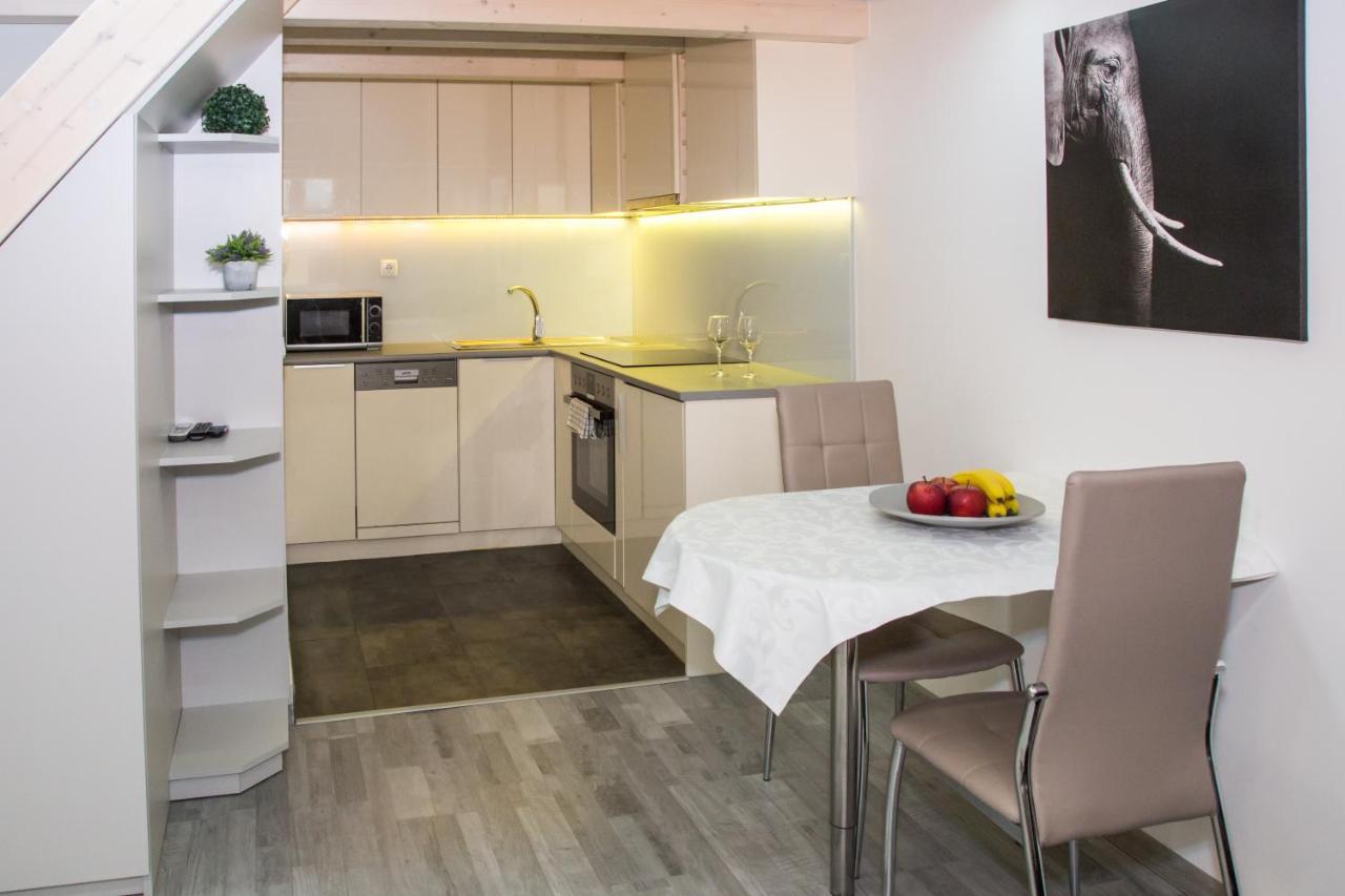 Aradi Apartment Boedapest Buitenkant foto