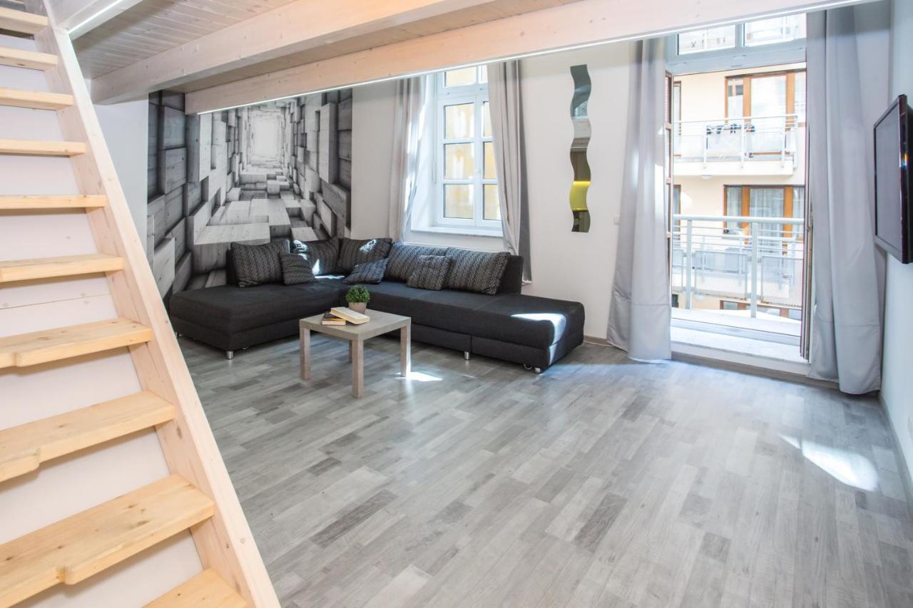 Aradi Apartment Boedapest Buitenkant foto