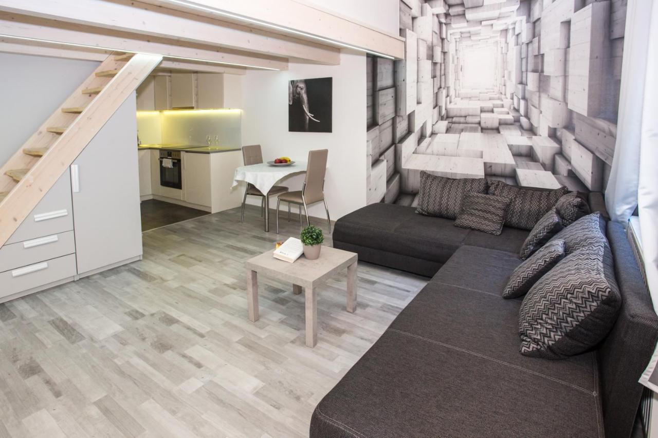Aradi Apartment Boedapest Buitenkant foto