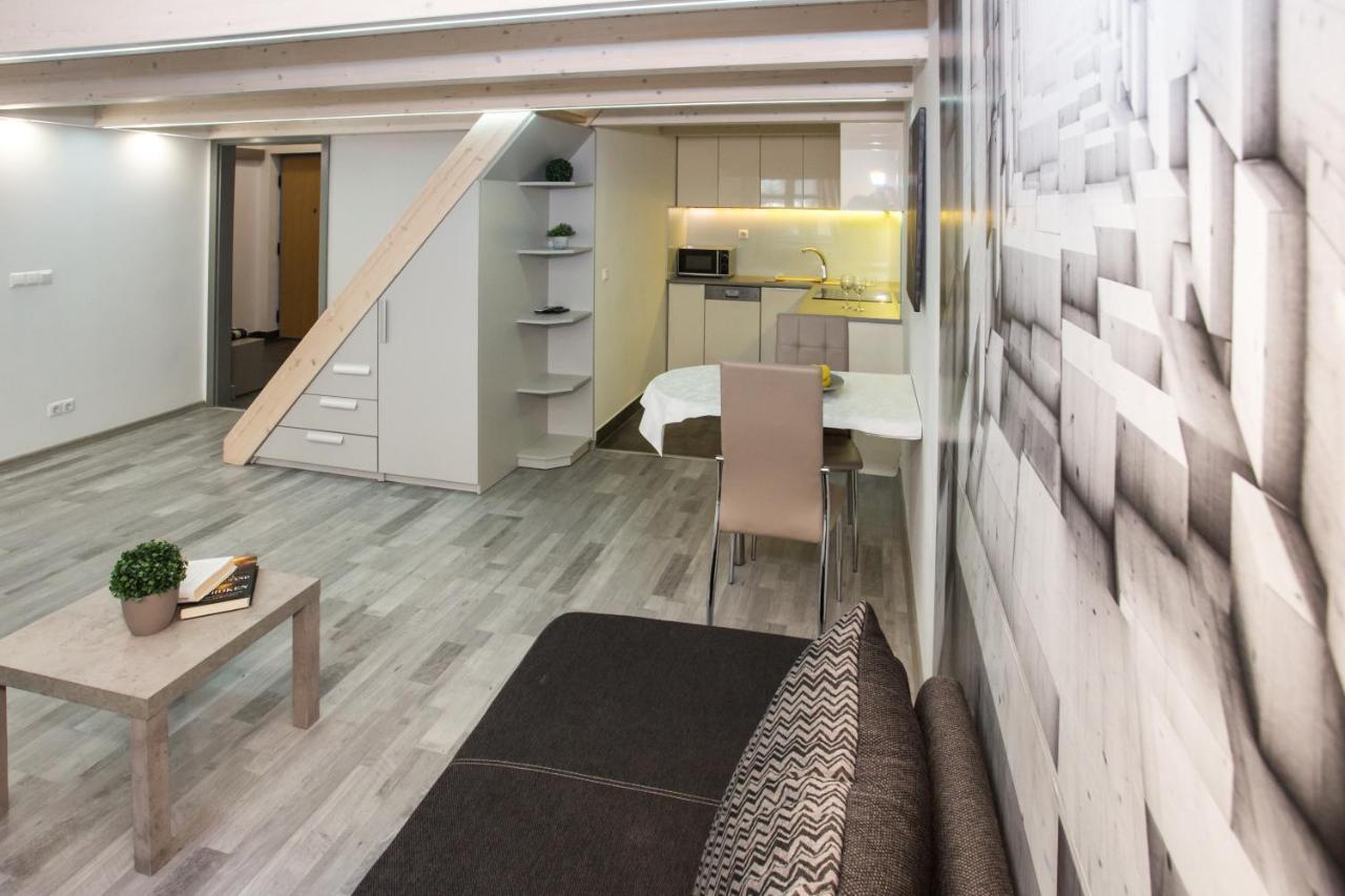 Aradi Apartment Boedapest Buitenkant foto