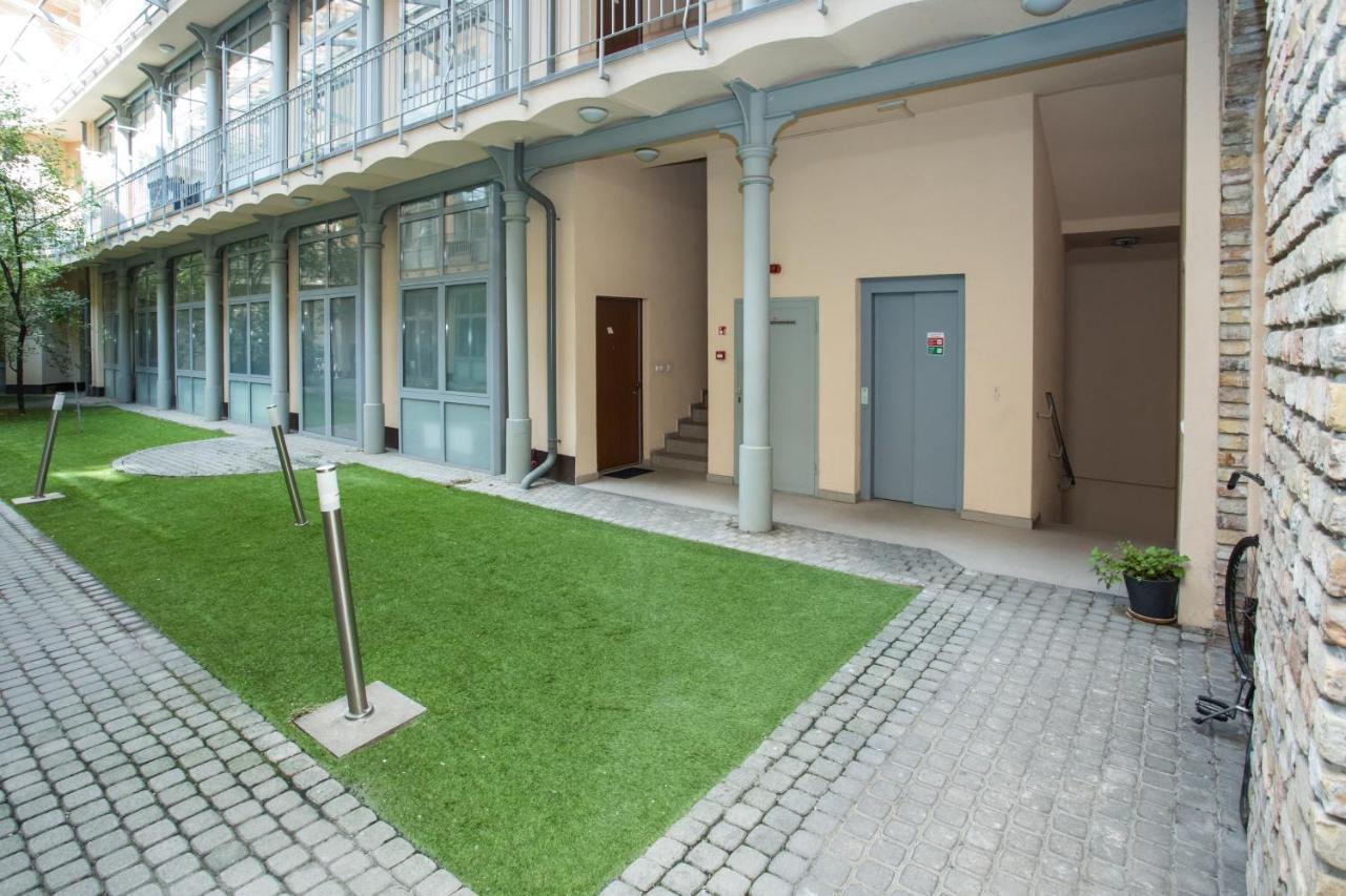 Aradi Apartment Boedapest Buitenkant foto