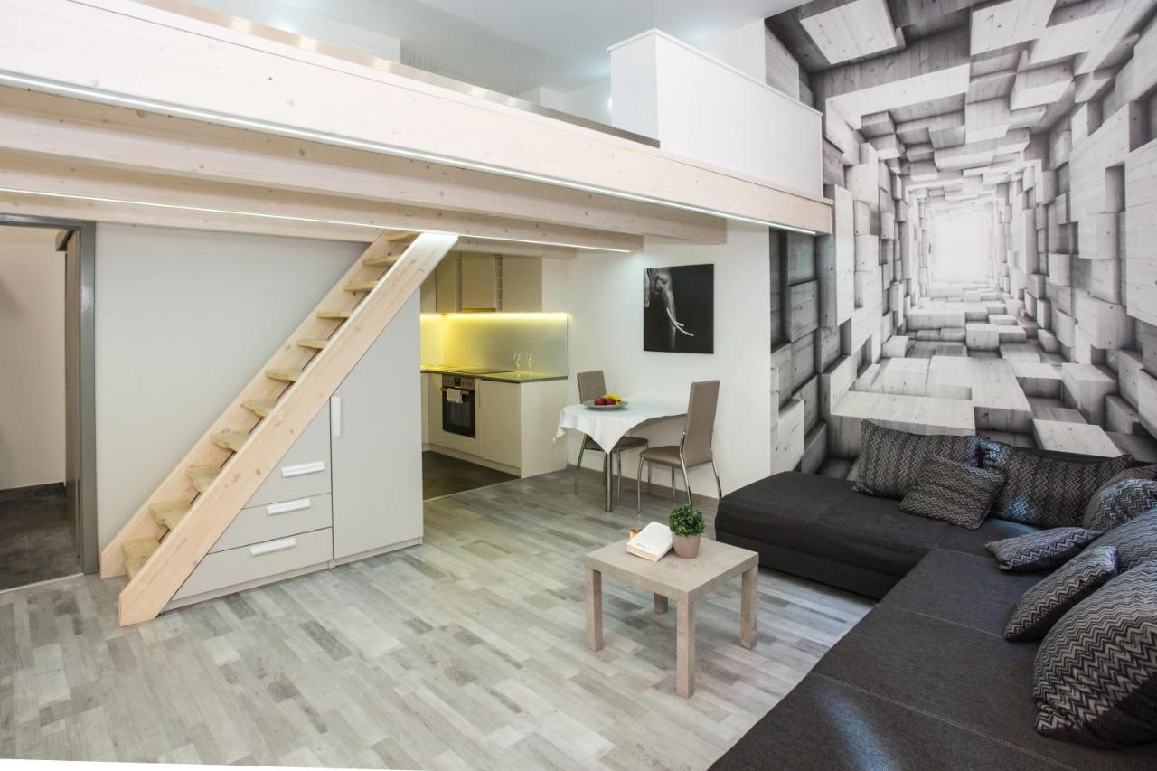 Aradi Apartment Boedapest Buitenkant foto