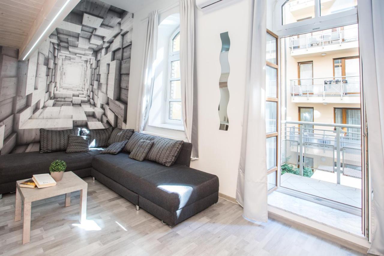 Aradi Apartment Boedapest Buitenkant foto